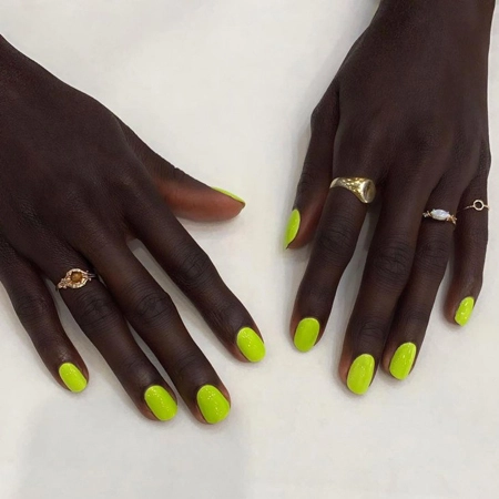 neon zelena