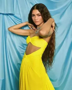  zendaya water waves