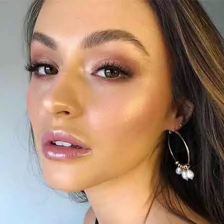  sjajne usne makeup trendovi za jesen 2022