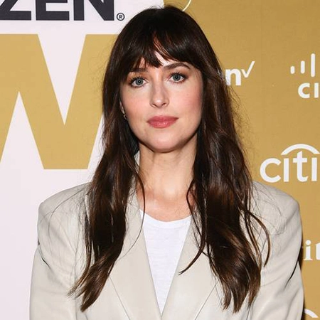  Dakota Johnson
