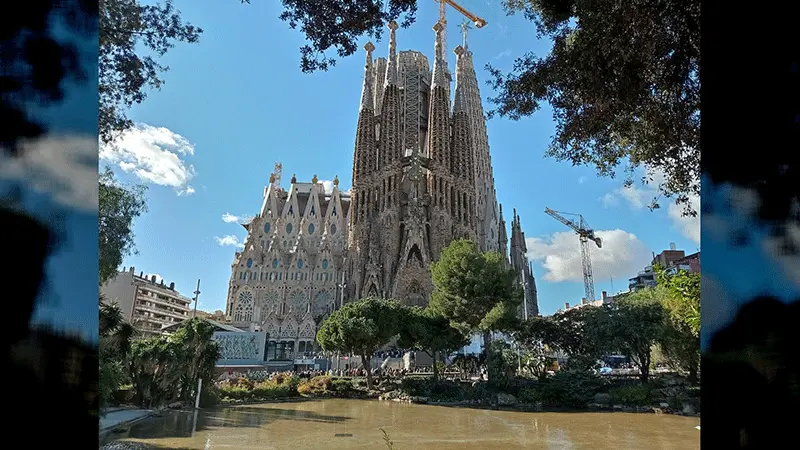  Sagrada familija