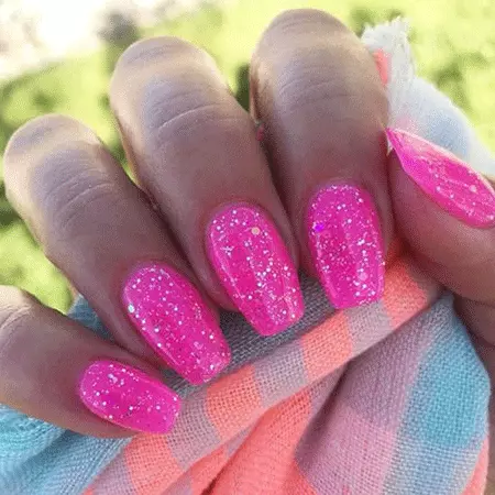  glittery